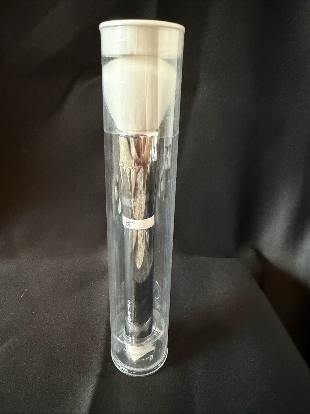 IT Cosmetics Heavenly Luxe Complexion Perfection Brush #7
